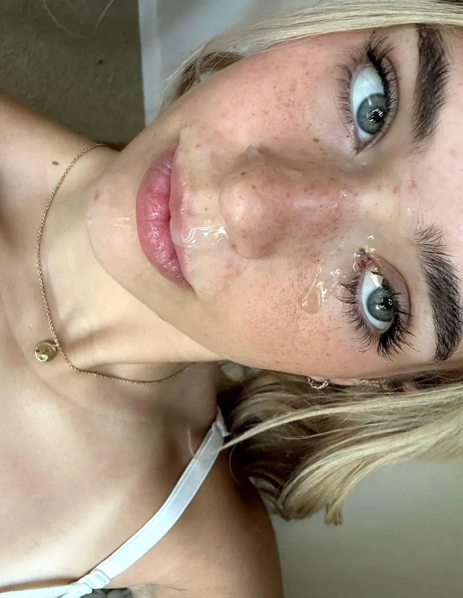 So pretty with cum