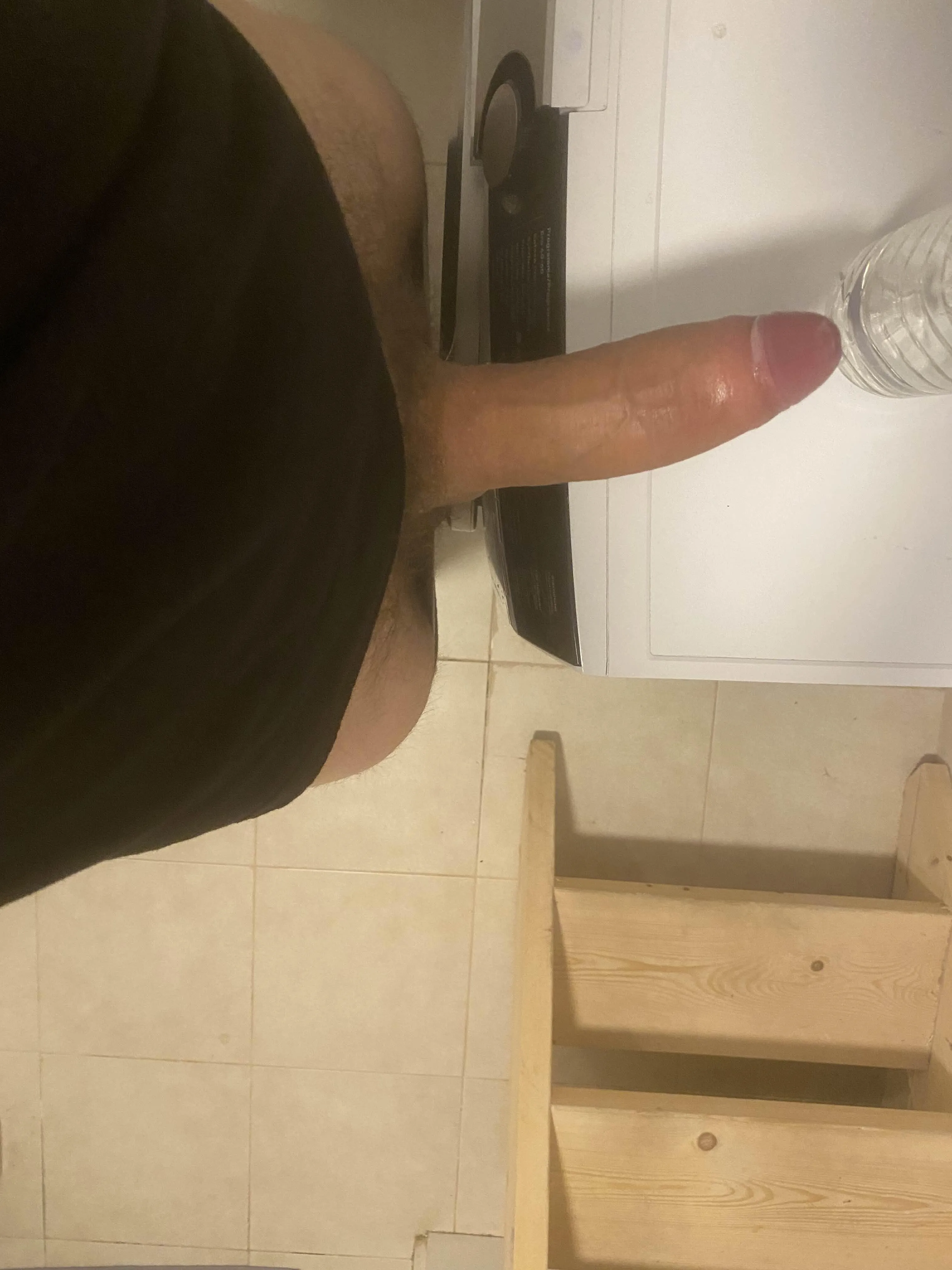 Upvote if i outsize u