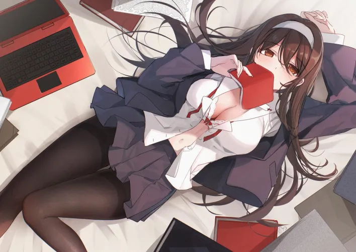 Utah chilling in bed [Saekano: How to Raise a Boring Girlfriend]