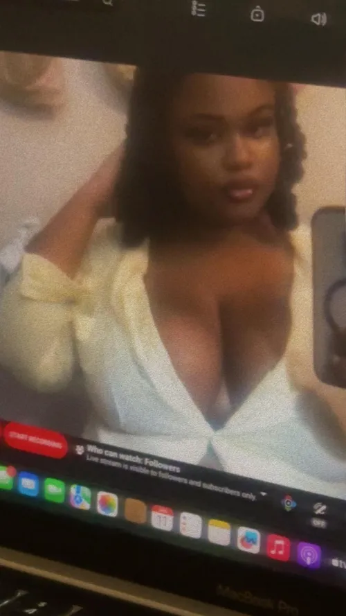 Bitch I’m bored where’s my little jester …I need to be entertained