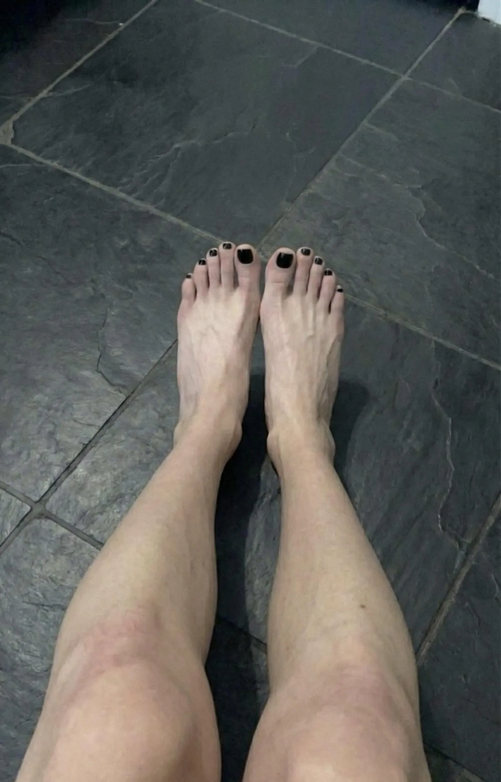 First time black :3 what do you guys think? >w<