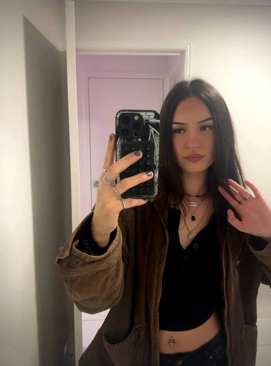 The tease is in the folds.