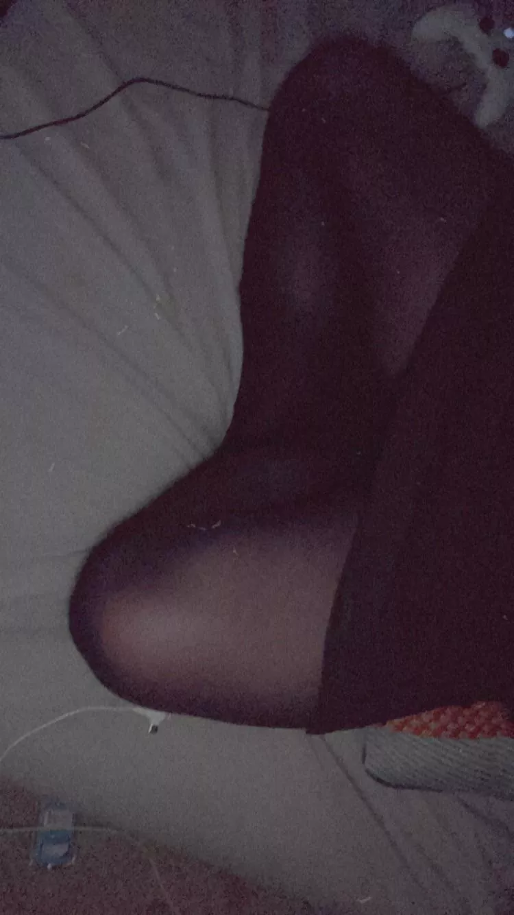 someone rip these off me 🥴