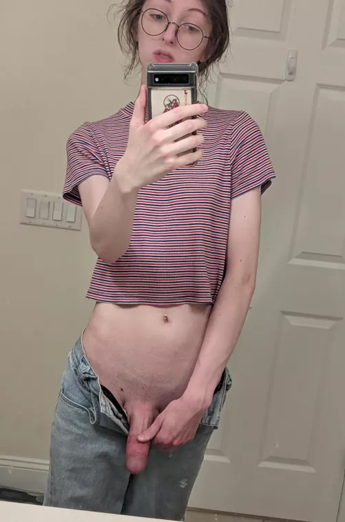 Do you think you could take the whole thing? If im too big for you, i don't mind bottoming 😄