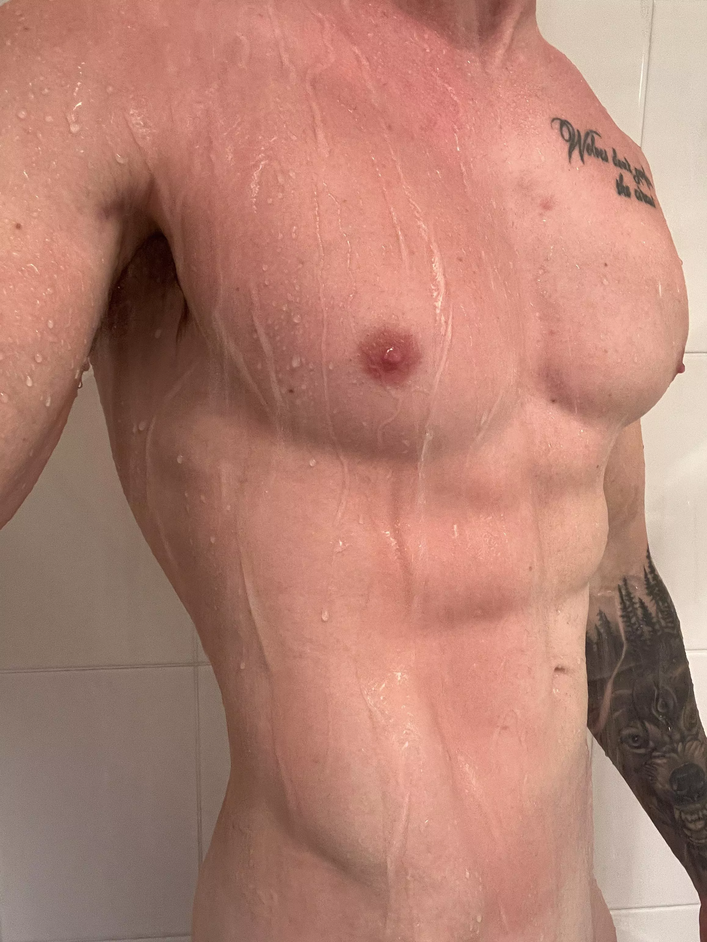 Taken in the shower, uploaded whilst still in the shower lol