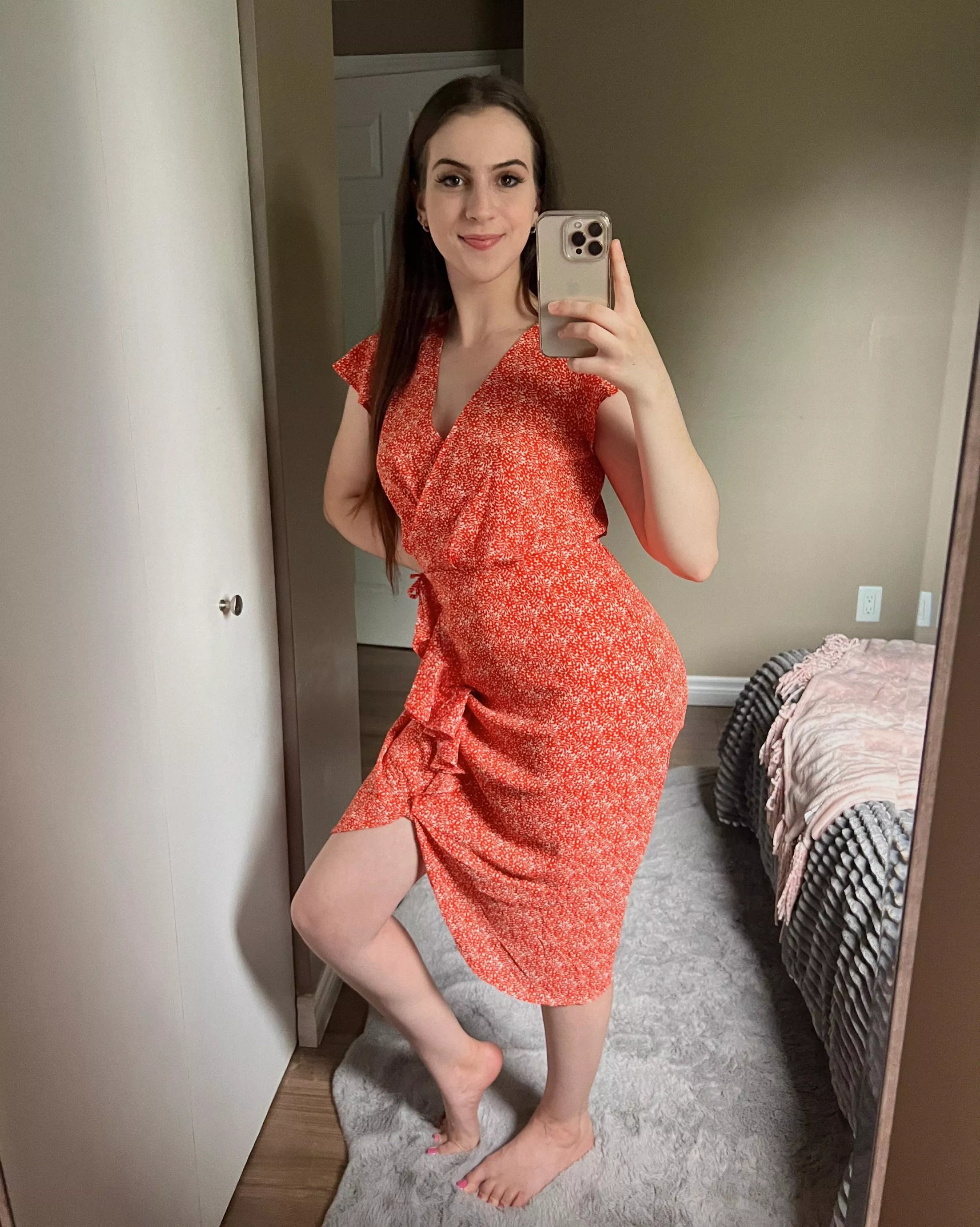 How do I look in orange? 🧡