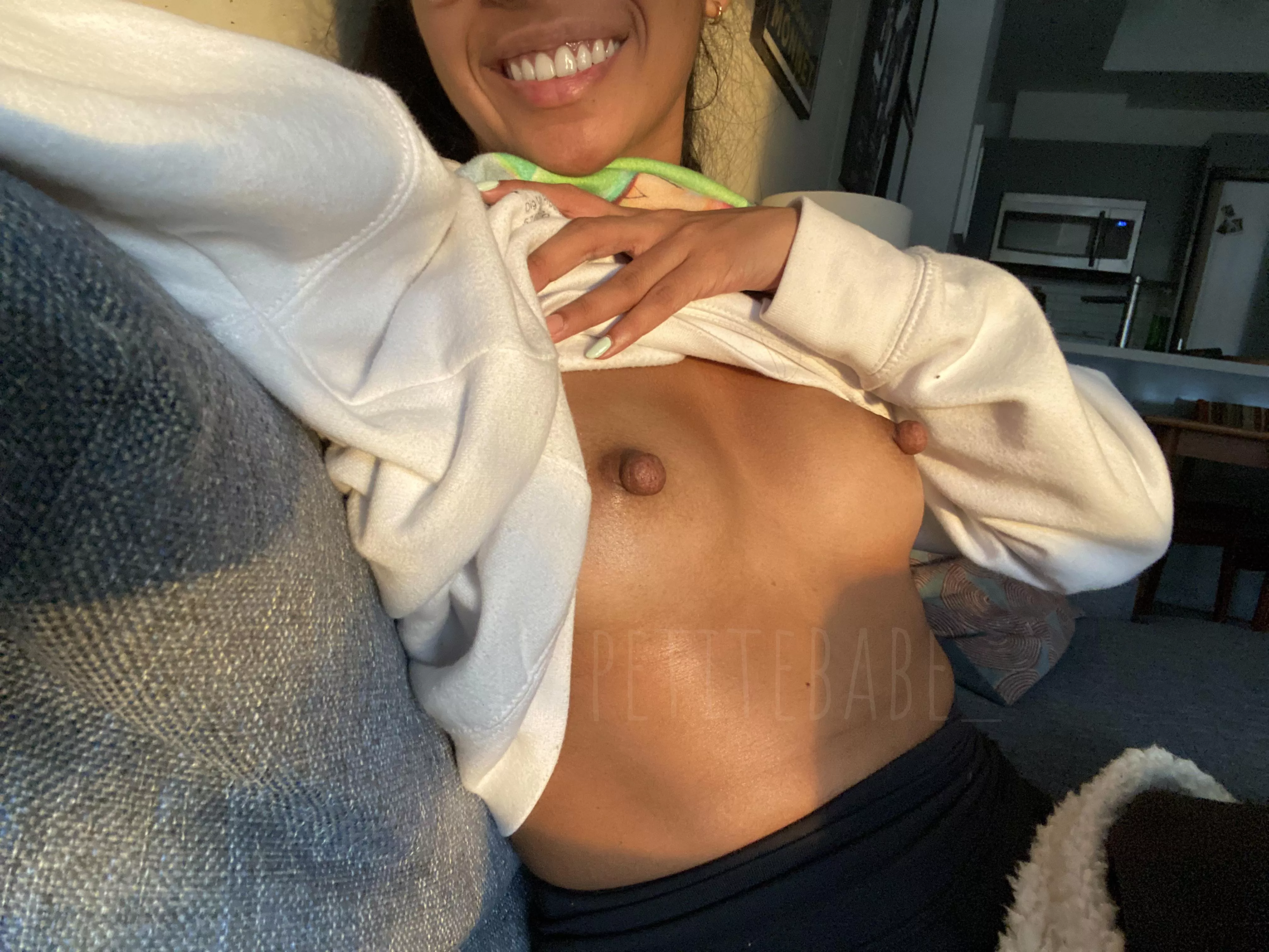 Today’s boner material sponsored by yesterday’s golden hour