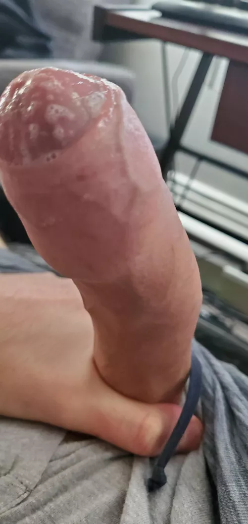 Been flirting with a redditor, this is how my dick has been last few hours