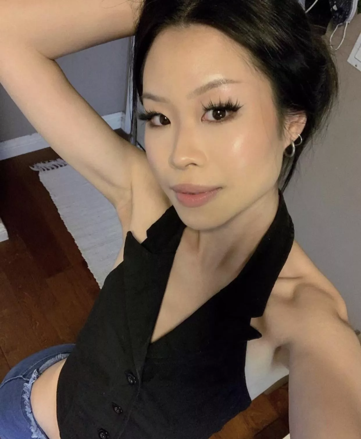 do you boys agree on this being f*ckable enough 👀