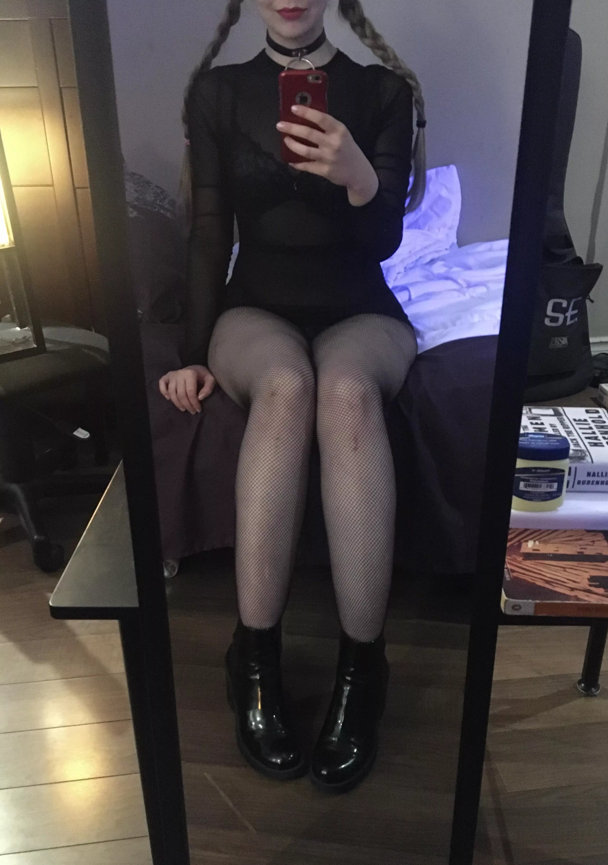 Just call me Thursday Addams🤷🏼‍♀️