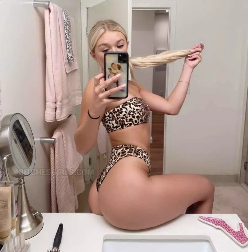 Katie Sigmond🔥 - New Onlyfans Mega folder below👇