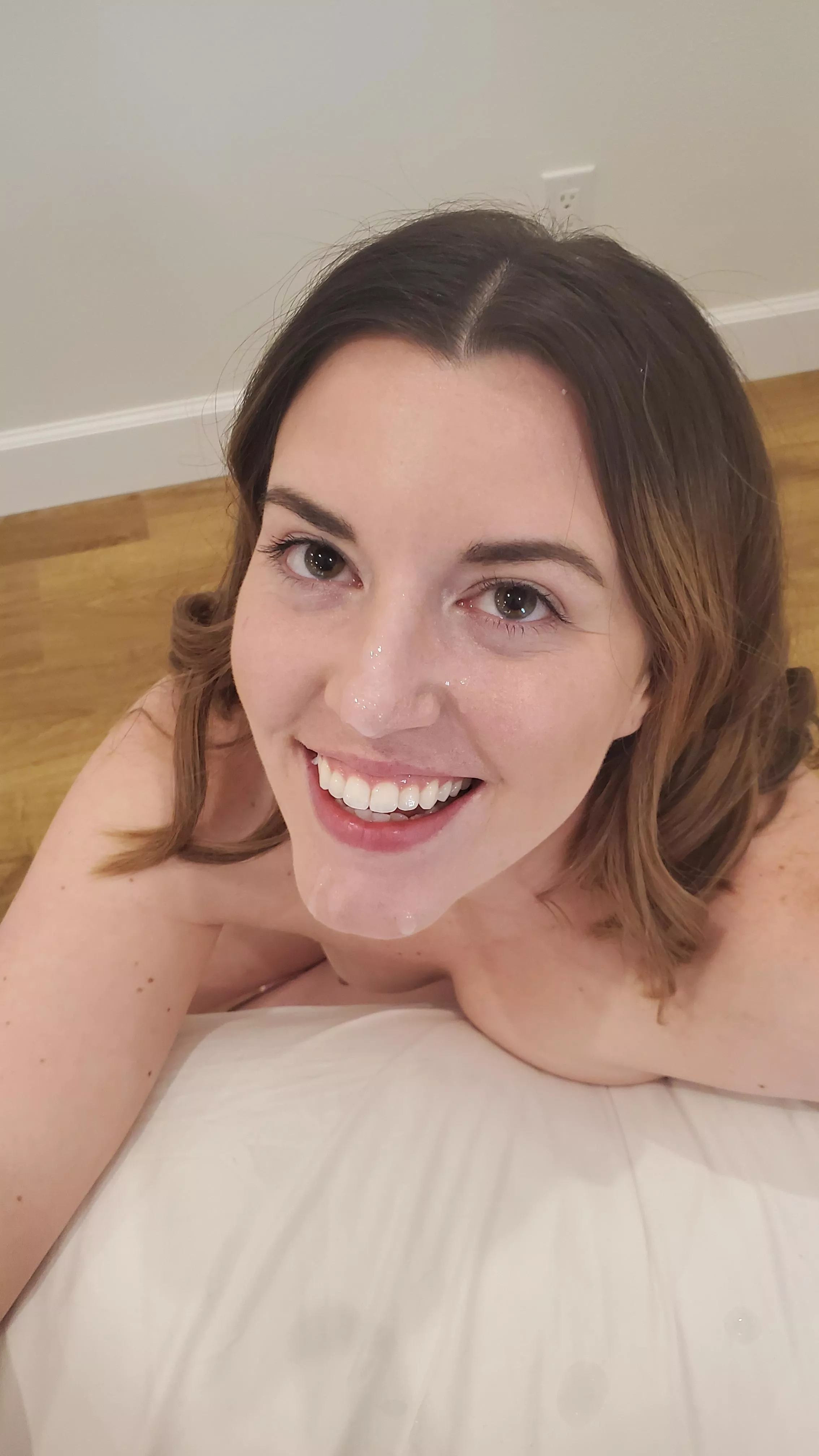 give me more 🥵💦