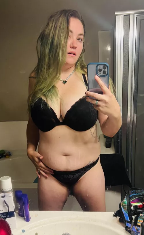 This Thick Milf Is Ready To Have Fun With You! Customs, 🌶 Snapchat, Panties, & More! Cum Show Me How Much You Love Me!