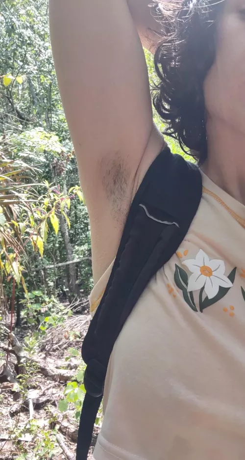 You can find me down the right trail if you just follow your nose 👃