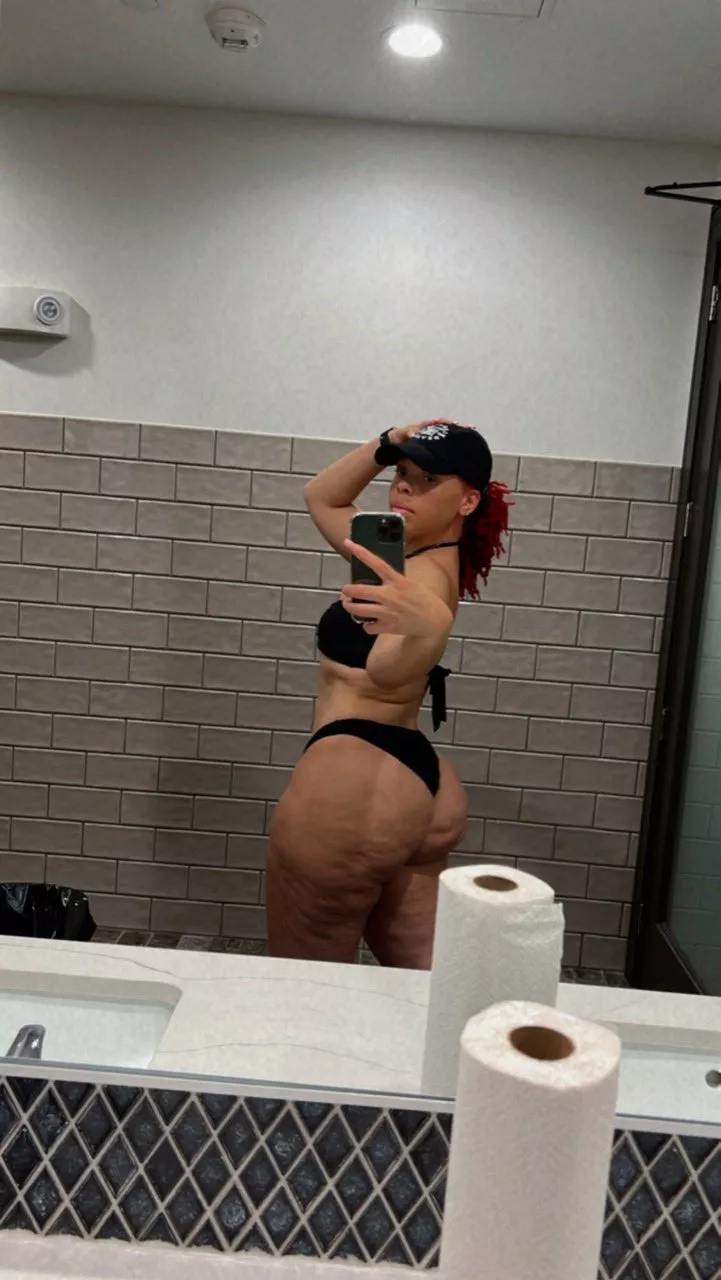 Cellulite be tripping