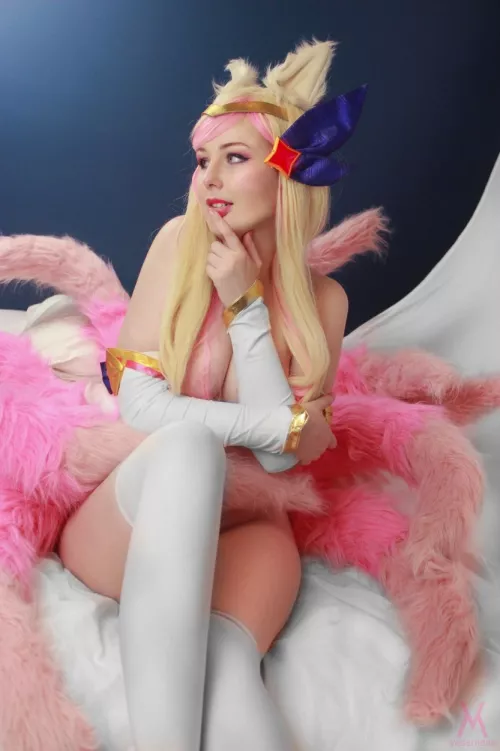 Star Guardian Ahri by Pinipy