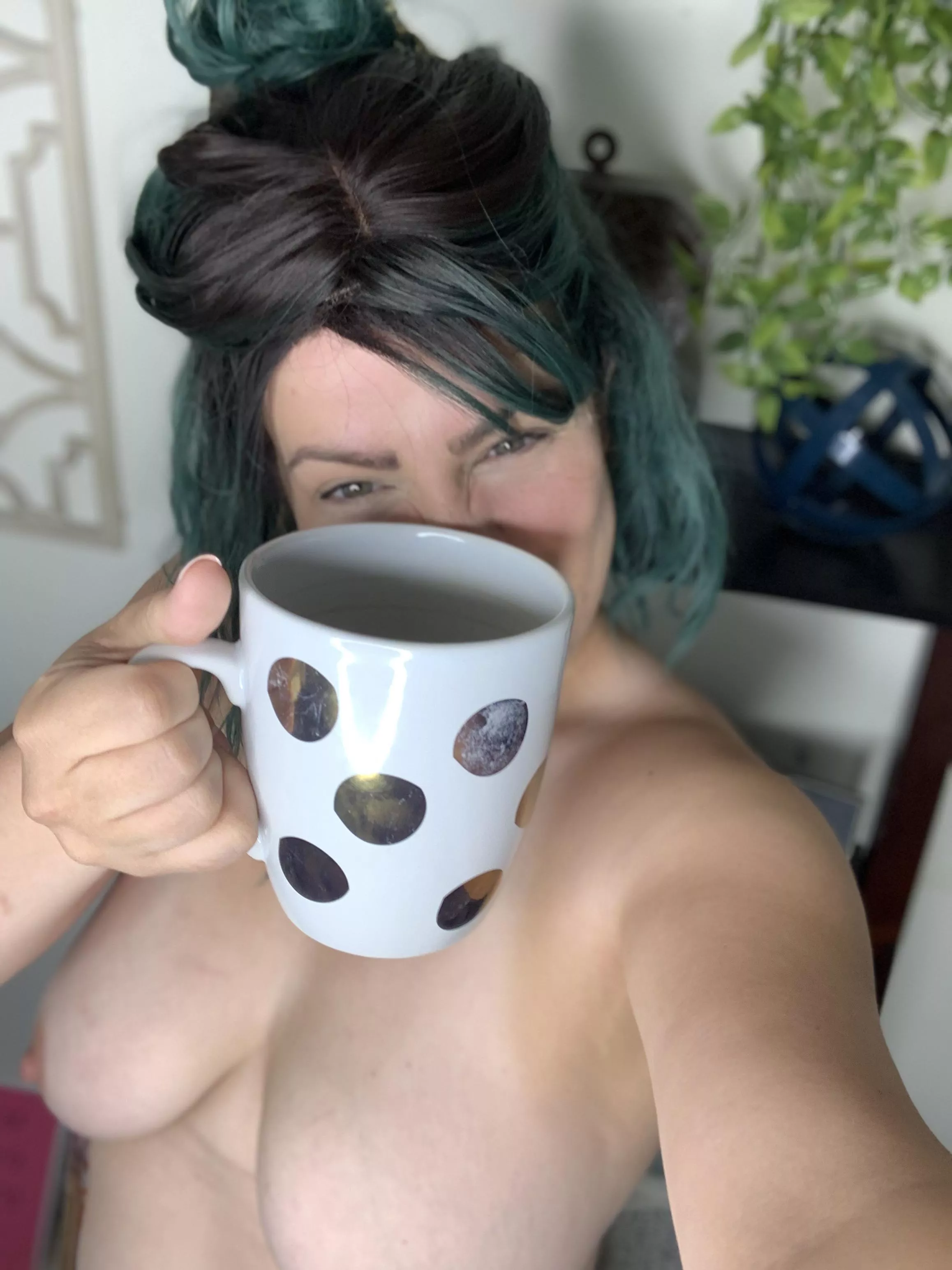 Yay for Friday!!!! We made it to the weekend 😝