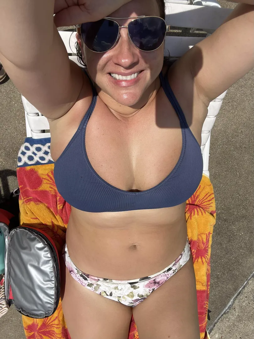 Do you have to be naked to be a milf!!! :P
