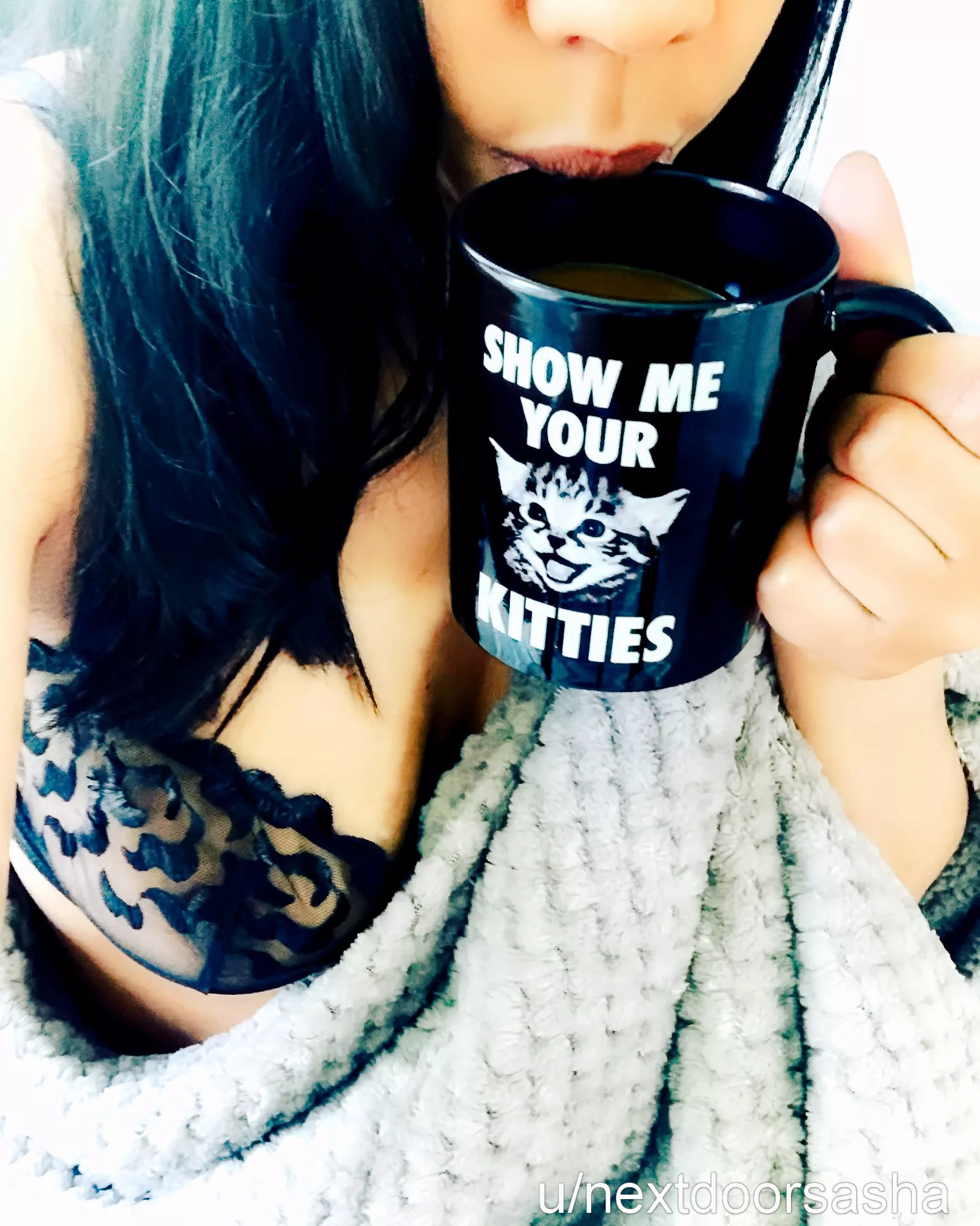 Good morning sexy people, do as the mug says 😘