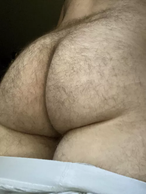 Thought I’d switch it up and show off my ass for you.