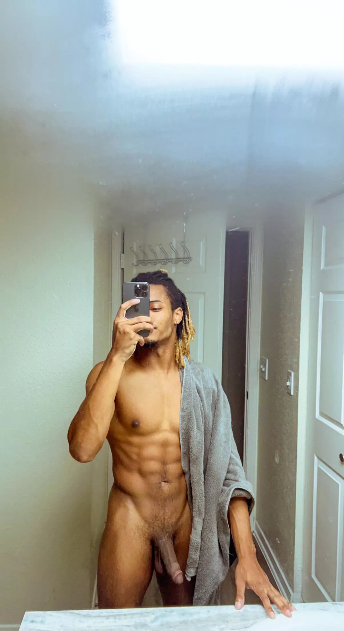 [M] 22 alright be brutally honest🫣