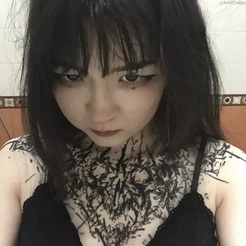 Nagibatorka & ArtofDecay bodypaint