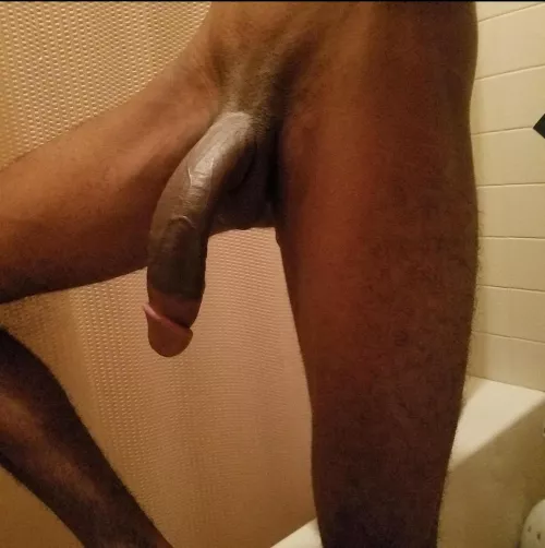 Pov: You gotta serve this BBC and maybe you ll get in bath tub with it! 🤭