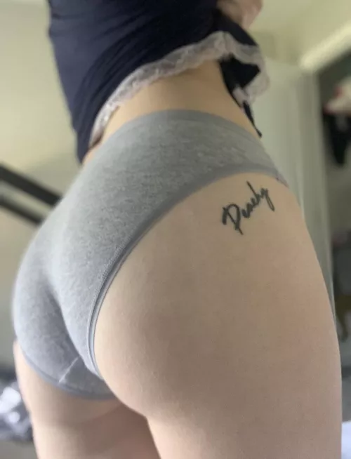 What do you think captures scent best: fullbacks or cheekies?👃🏻👃🏻[selling][f][USA]