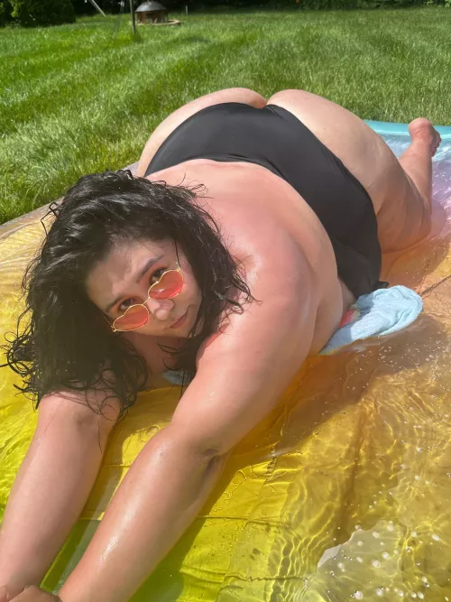 Bend me over at the BBQ? Happy 4th 😏❤️