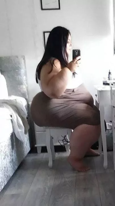 I can hear this stool trying not to collapse under her