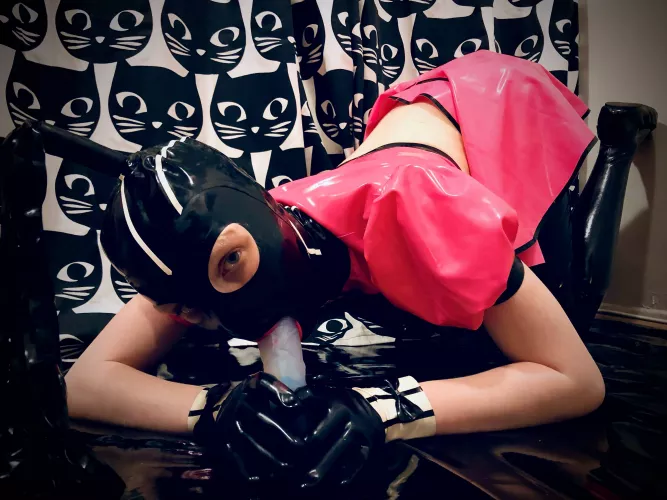 wish this belonged to another latex drone instead