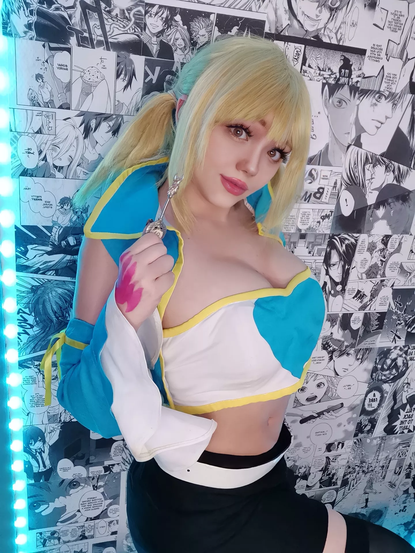 Hey ! I present you my cosplay of Lucy Heartfilia ! What do you think? Credit : @nashinarusecosplay