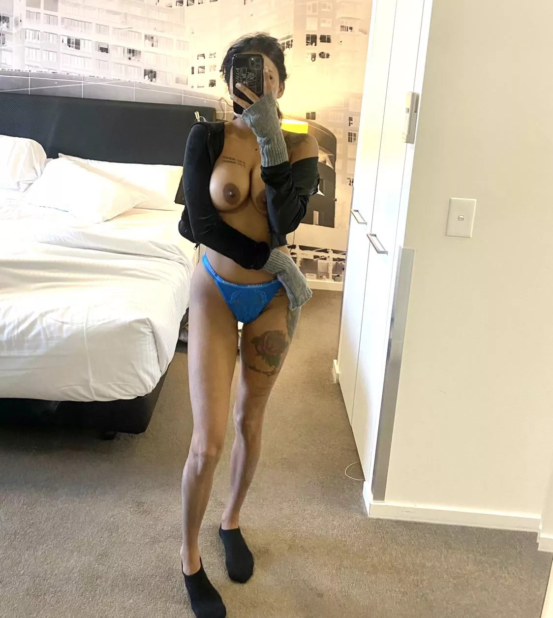 Say hi if you’d fuck me 😇