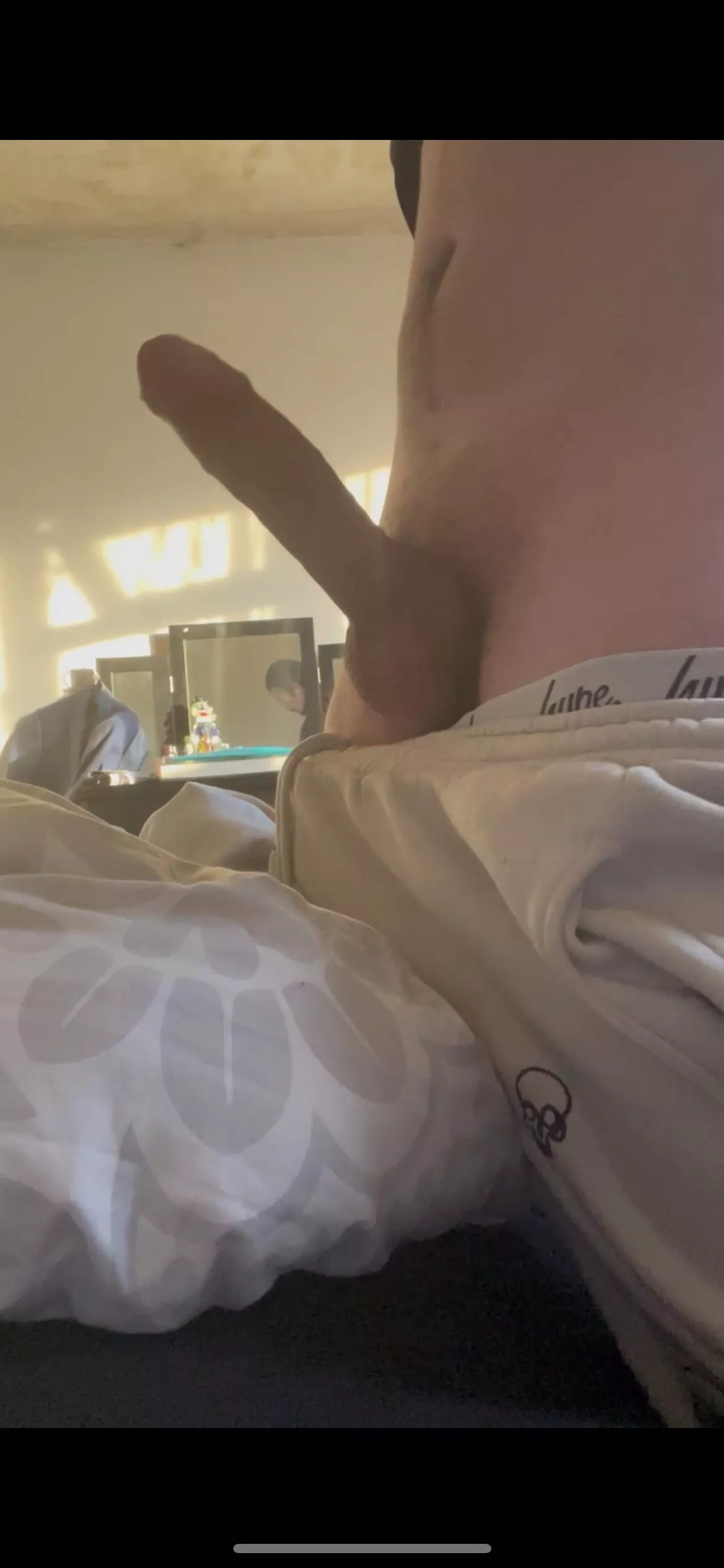 Big dick scally/chav lad here(Essex)🍆👅💦 1.4k+ on twitter @HungYoungAlpha 😈-Dms open-😈