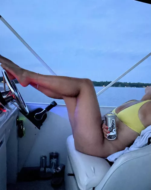 Showing of her anklet!