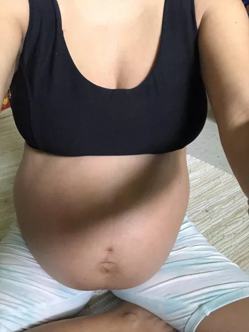 Post workout 💦 next up shower time! Checkout my bio 🚿 💋