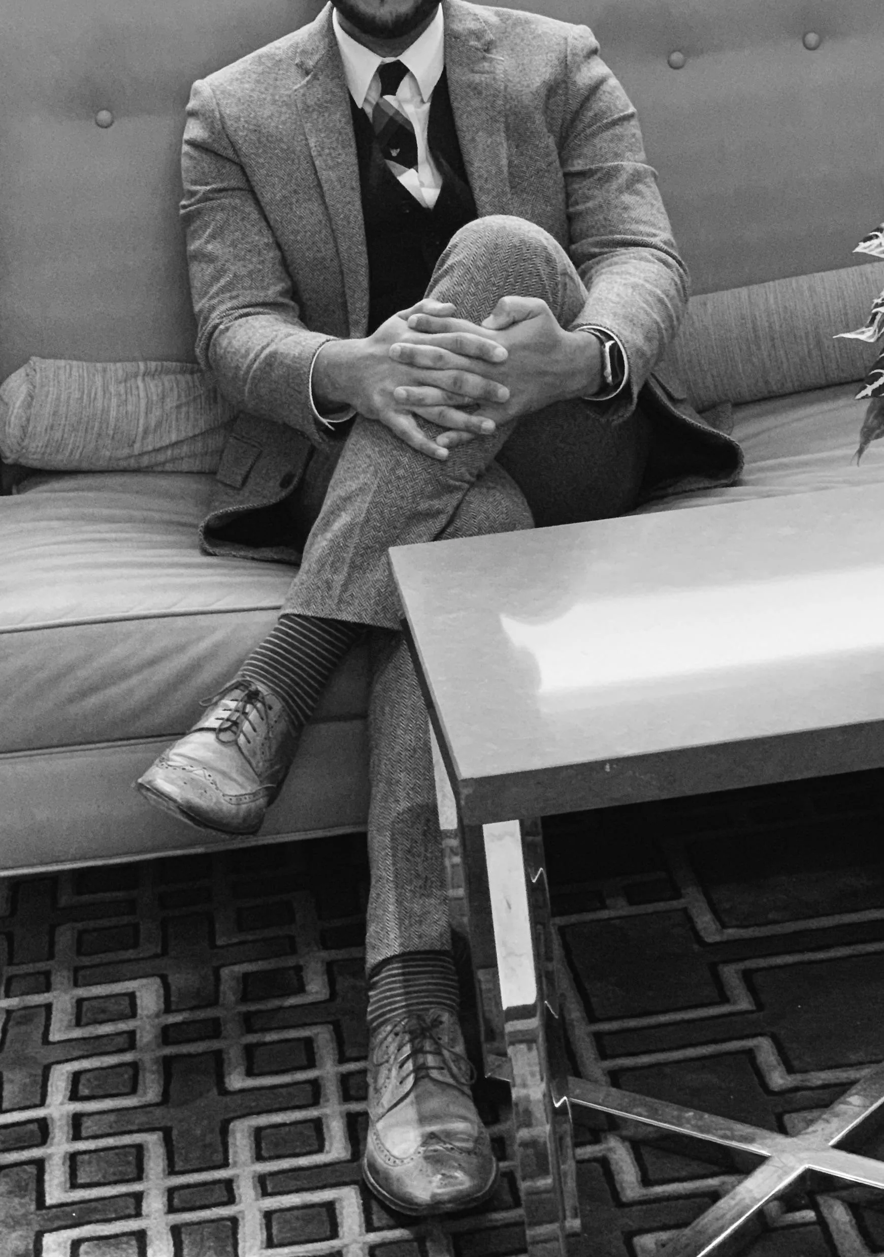 34M traveling today Philadelphia, and looking for a hotwife to knock on my hotel room door