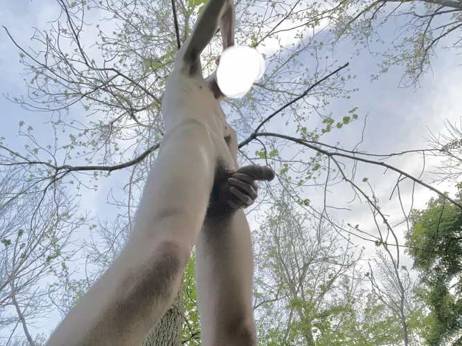 my new favorite outdoor pic of myself🥵