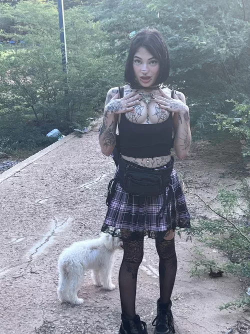 look fast at my boobs someone is going to see me huh!