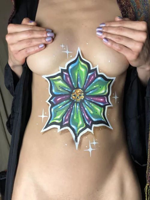 The skull flower looks like it’s floating and I feel like I’m floating after getting body painted by Dmise!