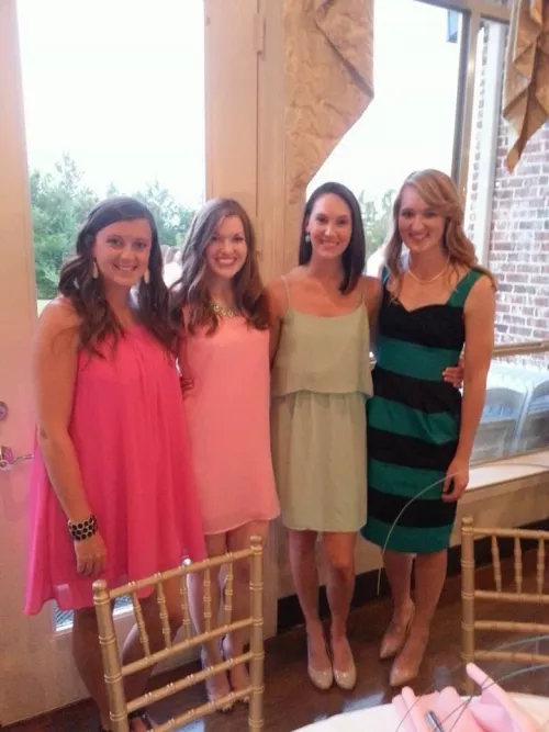 [4] Friends, dm open