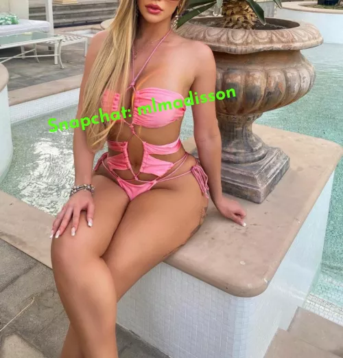 Can you last more than 27 with me Babe ? 💙