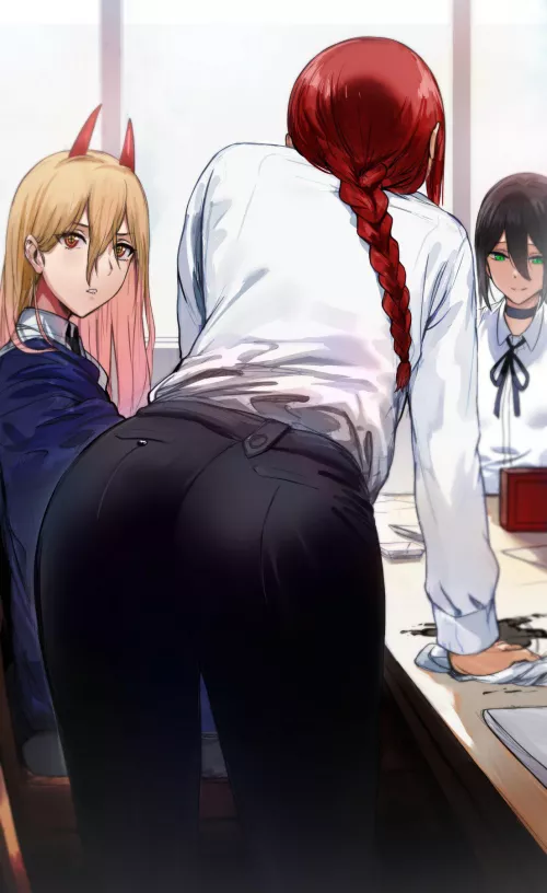Makima's Booty