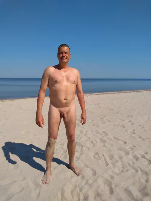 The Baltic sea is 20 minutes away from my place. All free time im naked on the beach.