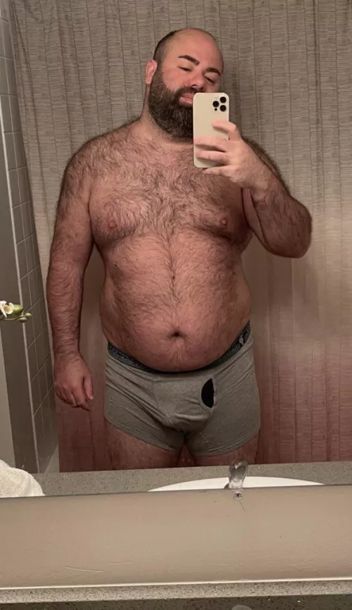 Who likes them tick and hairy? 🐻