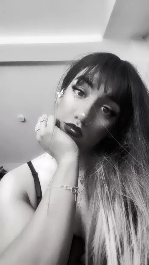 Do I look good? 🥺