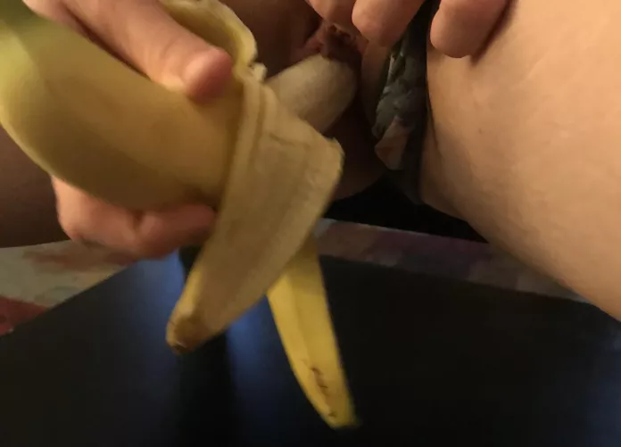 Anyone want a bite of my banana? 😉