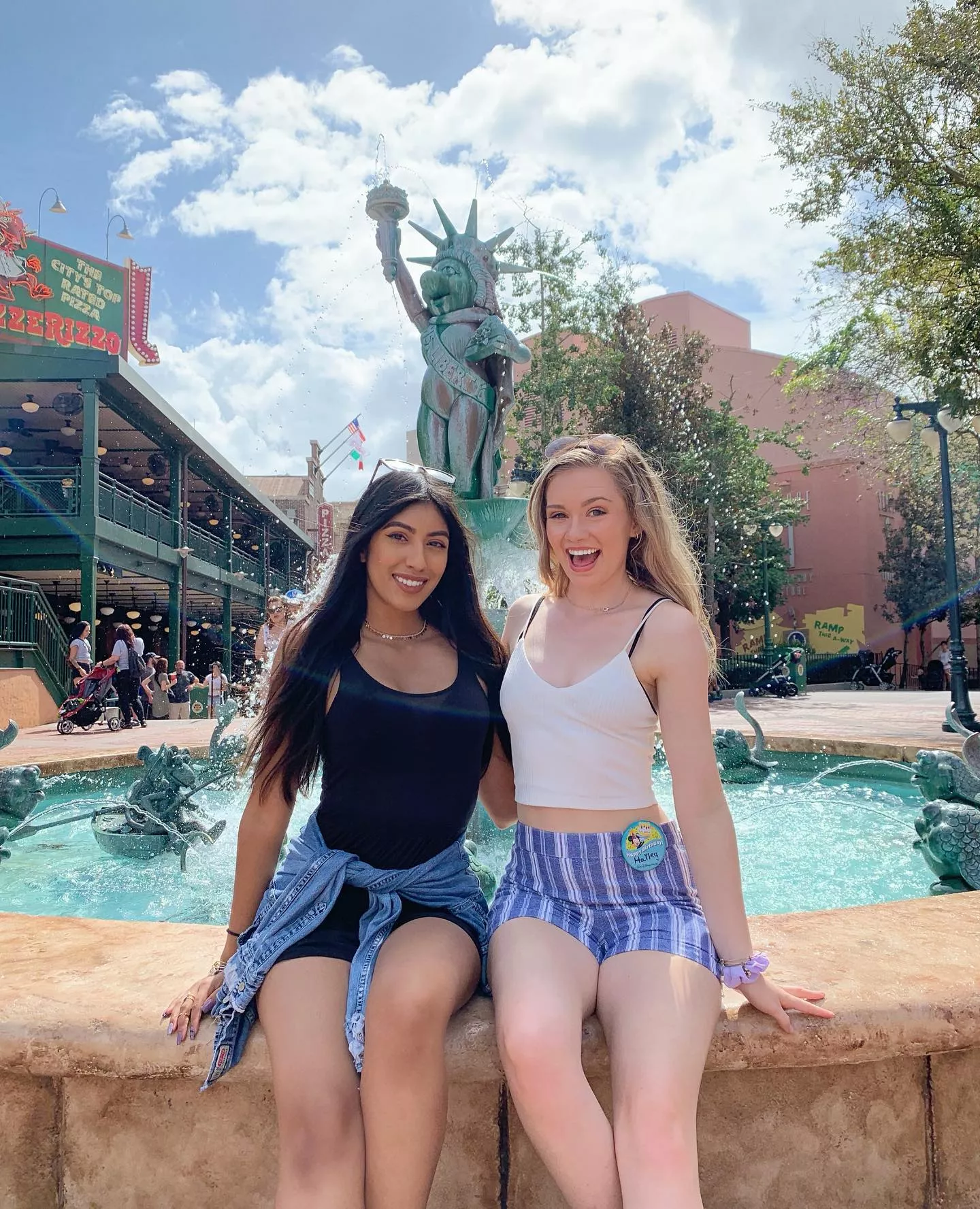 Left or Right? Left or Right?