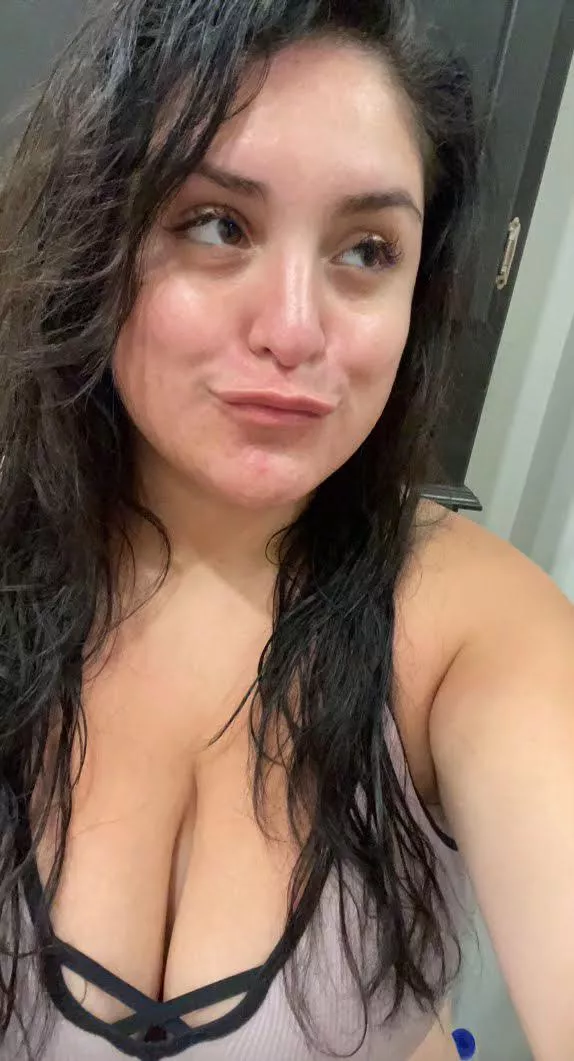 This is my sexy wife and we are new to the lifestyle. Satisfy her needs for me please