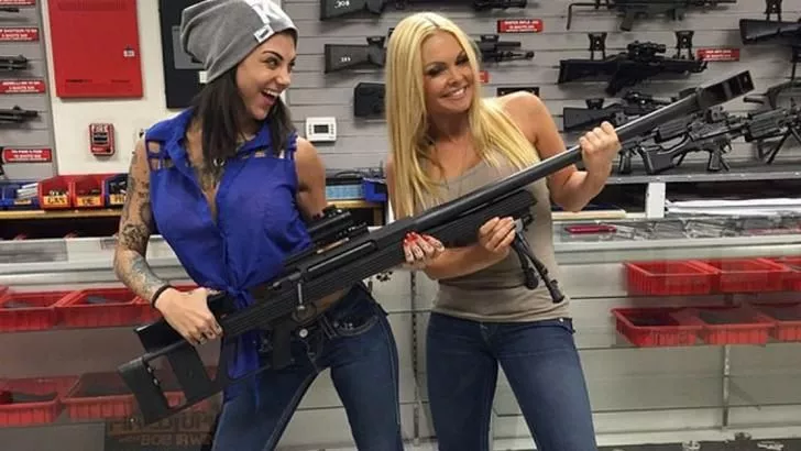 Alaina Hicks(Bonnie Rotten)